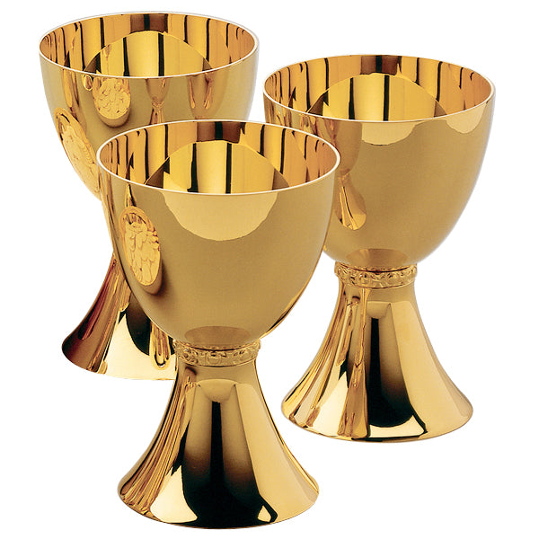 Grape Motif Flagon