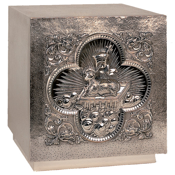 Classic "Agnus Dei" Tabernacle