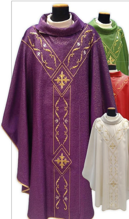 Chasuble in Lana Oro Barre by Solivari