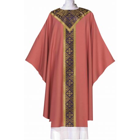 Arte Grosse "Saxony" Chasuble & Matching Funeral Set