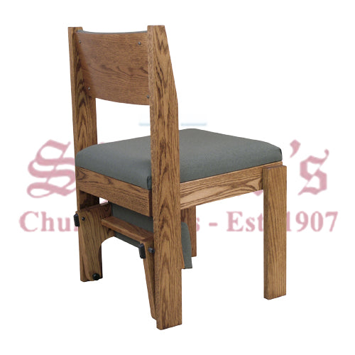 STACKING FOLDING CHAIR WITH CURVED BACK