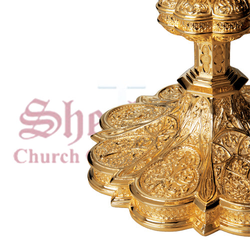 Gothic Designed Chalice with Scale Paten